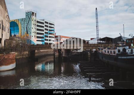 Brentford, West London - 2021,03.21: Grand Union Canal Stockfoto