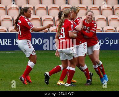 EDGWARE, ENGLAND - MÄRZ 21: Gemma Evans von Bristol City Women feiert ihr Ziel während der FA Women's Spur League zwischen Tottenham Hotspur und Bristol City am 21st. März 2021 im Hive Stadium, Edgware, UK Stockfoto