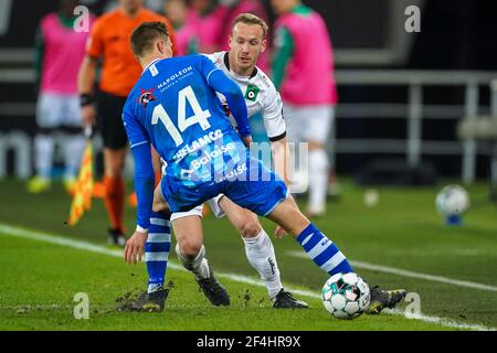 GENT, BELGIEN - 21. MÄRZ: Alessio Castro-Montes von KAA Gent und Alexander Corryn von Cercle Brugge während des Jupiler Pro League Spiels zwischen KAA Gent Stockfoto