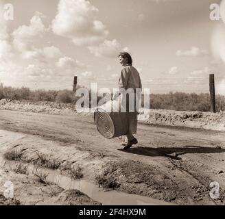 Washday n ein Wanderarbeitslager. Kalifornien. Februar 1936. Foto von Dorothea lange. Stockfoto