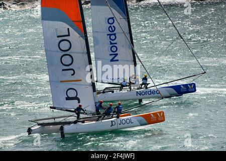 Big Boat Sailing Race M32 Katamaran Wettbewerb in Marstrand Schweden Stockfoto