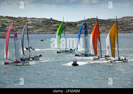 Big Boat Sailing Race M32 Katamaran Wettbewerb in Marstrand Schweden Stockfoto