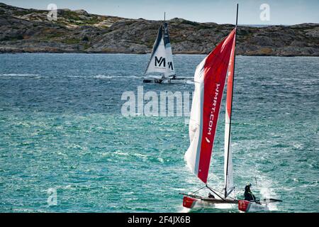 Big Boat Sailing Race M32 Katamaran Wettbewerb in Marstrand Schweden Stockfoto