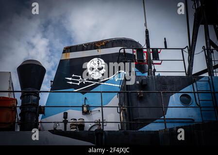 Das Flaggschiff von pensionierter Sea Shepherd, die M/Y Steve Irwin, dockte in Williamstown, Victoria, Australien an Stockfoto