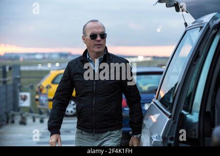 MICHAEL KEATON in AMERICAN ASSASSIN (2017), Regie: MICHAEL CUESTA. Copyright: Nur für redaktionelle Verwendung. Keine Verkaufsförderung oder Buchumschläge. Dies ist ein öffentlich verteiltes Handout. Nur Zugriffsrechte, keine Lizenz des Urheberrechts. Nur zu vervielfältigen in Verbindung mit der Promotion dieses Films. Kredit: LIONSGATE/CBS FILME / SCHWARZ, CHRISTIAN / Album Stockfoto