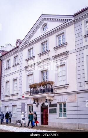 Polen, Warschau: Das ehemalige Familienhaus von Maria Skłodowska, besser bekannt unter ihrem französischen Namen Marie Curie. Stockfoto