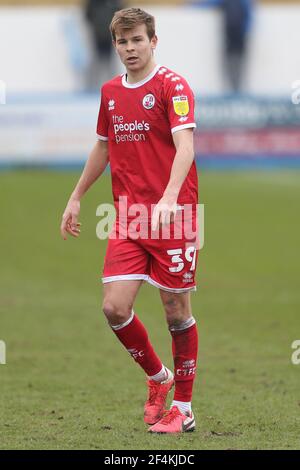 BARROW IN FURNESS, GROSSBRITANNIEN. MÄRZ 20th: Jake Hessenthaler von Crawley Town während des Sky Bet League 2-Spiels zwischen Barrow und Crawley Town in der Holker Street, Barrow-in-Furness am Samstag, 20th. März 2021. (Kredit: Mark Fletcher, Mi News) Kredit: MI Nachrichten & Sport /Alamy Live Nachrichten Stockfoto