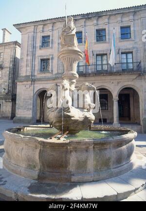 FUENTE DE LOS CABALLOS EN LA PLAZA DE LAS PLATERIAS - FOTO AÑO 2000. Lage: AUSSEN. SANTIAGO DE COMPOSTELA. A CORUÑA. SPANIEN. Stockfoto