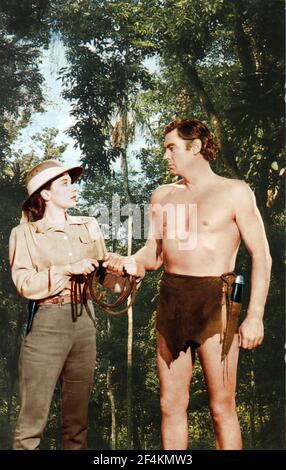 JOHNNY WEISSMULLER in TARZAN UND DIE JÄGERIN (1947), Regie Kurt NEUMANN. Kredit: RKO / Album Stockfoto