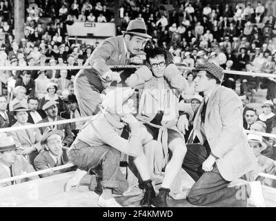 ADOLPHE MENJOU, HAROLD LLOYD und LIONEL STANDER in THE MILKY WAY (1936), Regie: LEO MCCAREY. Kredit: PARAMOUNT BILDER / Album Stockfoto