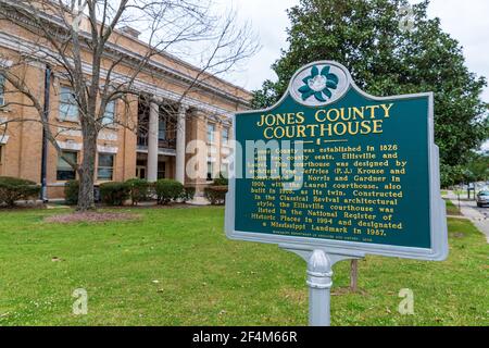 Ellisville, MS - 19. März 2021: Jones County Courthouse in Ellisville, MS Stockfoto