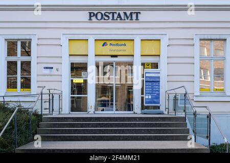 Eintritt In Die Post, Unna, Ruhrgebiet, Nordrhein-Westfalen, Deutschland, Europa Stockfoto