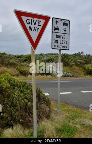 Australien, VIC, Great Ocean Road im Port Campbell National Park Stockfoto