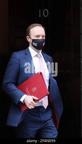 London, England, Großbritannien. März 2021, 22nd. Staatssekretär für Gesundheit und Soziales MATT HANCOCK wird in Downing Street gesehen. Kredit: Tayfun Salci/ZUMA Wire/Alamy Live Nachrichten Stockfoto