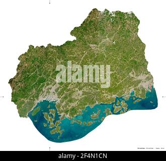 Hiroshima, Präfektur von Japan. Sentinel-2 Satellitenbilder. Form isoliert auf weiß. Beschreibung, Lage der Hauptstadt. Enthält modifizierte Coperni Stockfoto