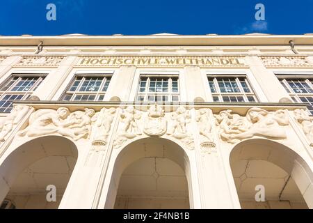 Wien, Wien: Ehemalige Hochschule für Welthandel, heute Universität Wien - Institut für Klassische Archäologie (University o Stockfoto