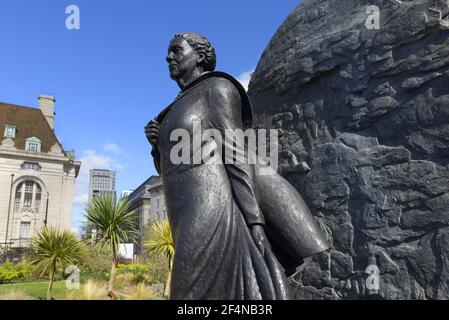 London, England, Großbritannien. Denkmal für Mary Seacole (jamaikanisch-geborene Krankenschwester: 1805-1881) auf dem Gelände des St. Thomas' Hospital. Von Martin Jennings, 2016. Stockfoto