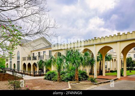 Das Lucey Administration Center ist im Spring Hill College, 20. März 2021, in Mobile, Alabama, abgebildet. Das Gebäude wurde 1869 erbaut. Stockfoto