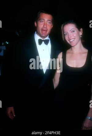 Beverly Hills, California, USA 18th. Mai 1996 Schauspieler Charles Grant und Frau Anne Jordan nehmen am 18. Mai 1996 an der 23rd Daytime Emmy Awards Celebration im Beverly Hilton Hotel in Beverly Hills, Kalifornien, USA Teil. Foto von Barry King/Alamy Stockfoto Stockfoto