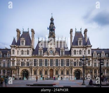 Paris, Frankreich, 2020. Februar, Blick auf das Rathaus am Place de l'Hôtel-de-Ville Stockfoto