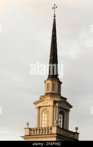 Lynchburg, Virginia, USA. Der Kirchturm der Snidow Kapelle auf dem Campus der Universität Lynchburg (ehemaliges Lynchburg College). Stockfoto