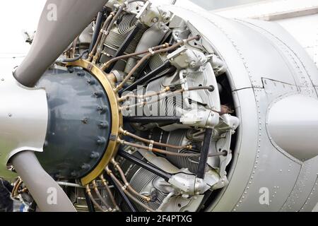 Luftgekühlter 18-Zylinder-Radialflugmotor Stockfoto