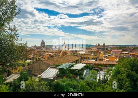 Rom, Italien - 04. Okt 2018: Blick über die Dächer Roms Stockfoto