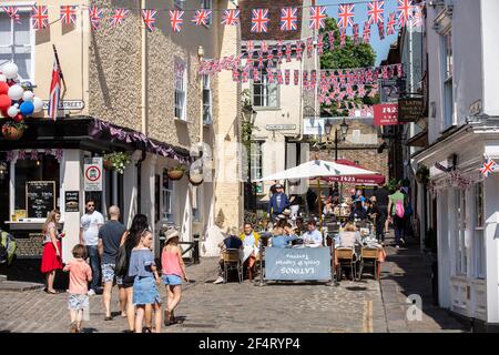 Windsor, historische Marktstadt mit der königlichen Familie in Windsor Castle, dem Royal Borough of Windsor und Maidenhead in Berkshire, England, Großbritannien Stockfoto