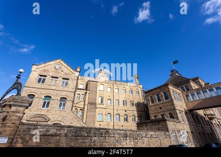 Das viktorianische Steingebäude von John Smiths brewerey in Tadcaster, North Yorkshire Stockfoto