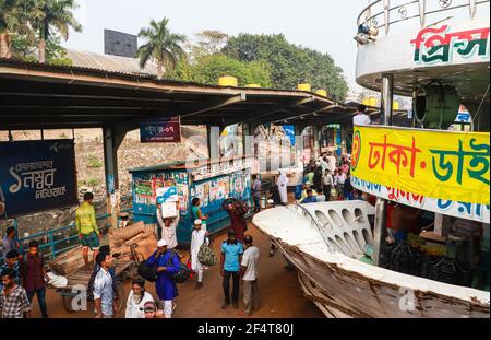 Viel los in dhaka, Banglaglagladesh. Stockfoto