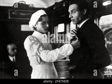 DAS TOR DES HIMMELS (1945) -Originaltitel: LA PORTA DEL CIELO-, Regie VITTORIO DE SICA. Kredit: LUX FILM / Album Stockfoto