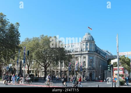 Gebäude in der Innenstadt Düsseldorf, Deutschland Stockfoto