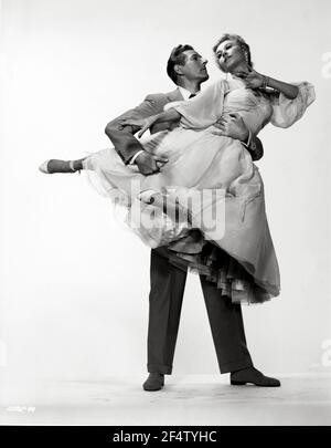 VERA-ELLEN und DANNY KAYE in WHITE CHRISTMAS (1954), Regie: MICHAEL CURTIZ. Kredit: PARAMOUNT BILDER / Album Stockfoto