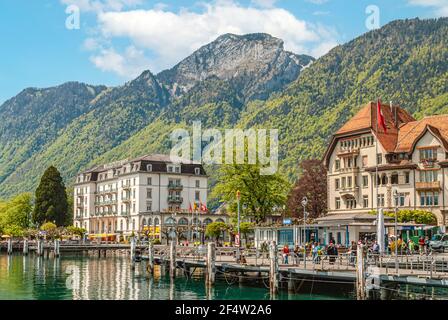 Seeufer von Brunnen, am Nordufer des Vierwaldstättersees, Schweiz Stockfoto