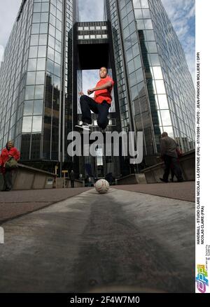 HANDBALL - STUDIO CLAIRE NICOLAS - LA DEFENSE (FRA) - 07/10/2008 - FOTO : JEAN-FRANCOIS MOLLIERE / DPPI NICOLAS CLAIRE (FRA) Stockfoto