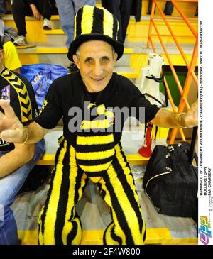 HANDBALL - D1 - CHAMBERY V DUNKERQUE - CHAMBERY (FRA) - 22/10/2008 - FOTO : JEAN-FRANCOIS MOLLIERE / DPPI FAN CHAMBERY Stockfoto