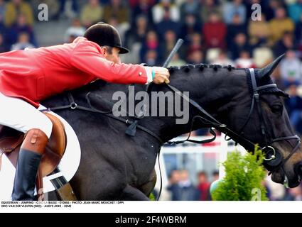 REITSPORT - SPRINGEN - CSIO LA BAULE - 010506 - FOTO: JEAN-MARC MOUCHET / DPPI ERIC VAN DER VLEUTEN (NED) - AUDI'S JIKKE - 2EME Stockfoto