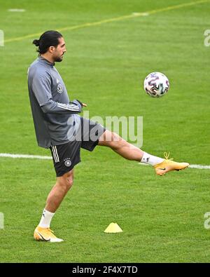 Düsseldorf, Deutschland. März 2021, 23rd. Emre Can (Deutschland). GES./Fussball/DFB-Training Düsseldorf, die Team, 23.03.2021 Fußball: Training, Training Deutsche Nationalmannschaft, Düsseldorf, 23. März 2021 Quelle: dpa/Alamy Live News Stockfoto