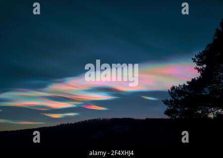 Perlmutt-Wolke in Norwegen 245 Stockfoto