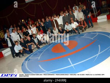 SEGELN - TRANSAT JACQUES VABRE 2005 - PRESSEKONFERENZ - PHENIX JUNIOR CIRCUS - PARIS (FRA) - 06/10/2005 - FOTO : OLIVIER GAUTHIER / DPPI GROUP SKIPPERS Stockfoto