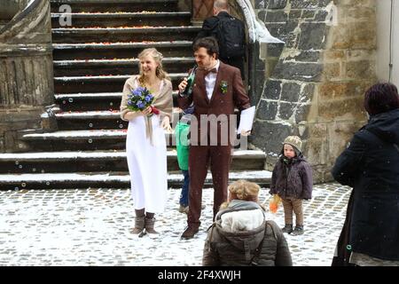 Etwas seltener zu sehen, eine Hochzeit während der Corona Pandemie in Görlitz am 20.03.2021 Stockfoto