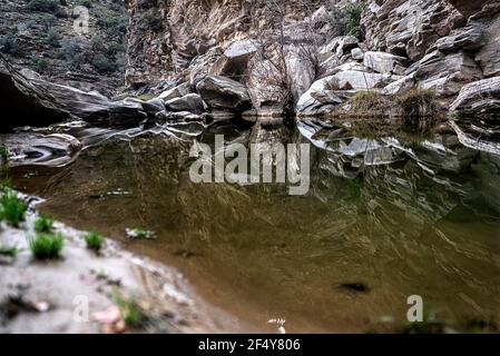 Taşyaran Tal befindet sich im Dorf Yenişehir Uşak, die Taşyaran Tal bietet den Besuchern ein unvergessliches Erlebnis 45 km vom Stadtzentrum entfernt. Stockfoto