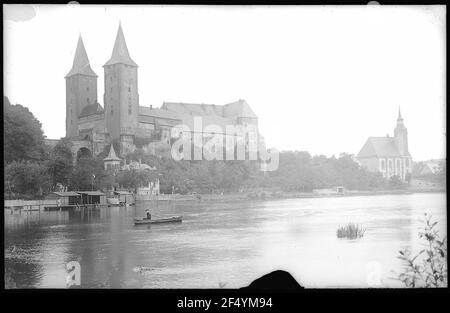 Rochlitz. Blick über den Trog auf die Burg Stockfoto