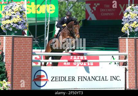 Die National Fichte Wiesen, Zeidler Financial Cup, Juni 2003, Eduardo Navarro (MEX) Reiten Elton Stockfoto