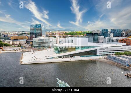 Luftpanorama Ansicht der Oper Oslo und neu Geschäftsviertel in Oslo Stockfoto