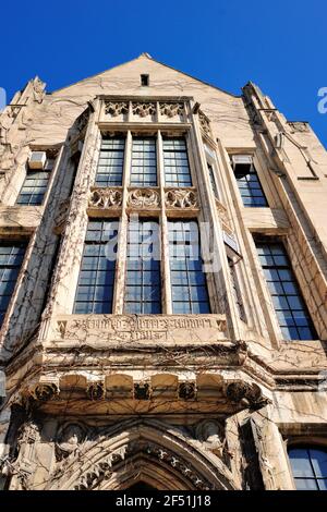 Chicago, Illinois, USA. Eckhart Halle auf dem Campus der Universität von Chicago. Stockfoto