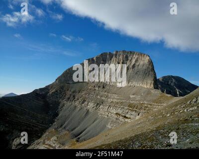 Olymp Mytikas Peak, Griechenland, aufgenommen von Muses Plateau Stockfoto