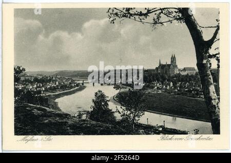 Blick von Proschwitz - Dom - Elbe mit Traktor Meißen. Blick v. Proschwitz - Dom - Elbe mit Traktor Stockfoto