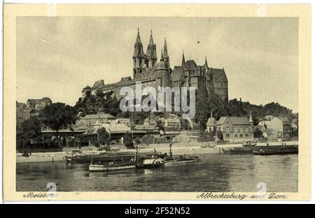 Albrechtsburg und Dom - Elbe mit Schleppen Meißen. Albrechtsburg und. Dom - Elbe mit Traktor Stockfoto