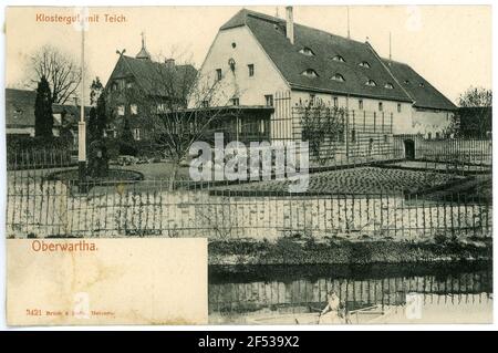 Closters mit Teich Oberwartha. Closters mit Teich Stockfoto